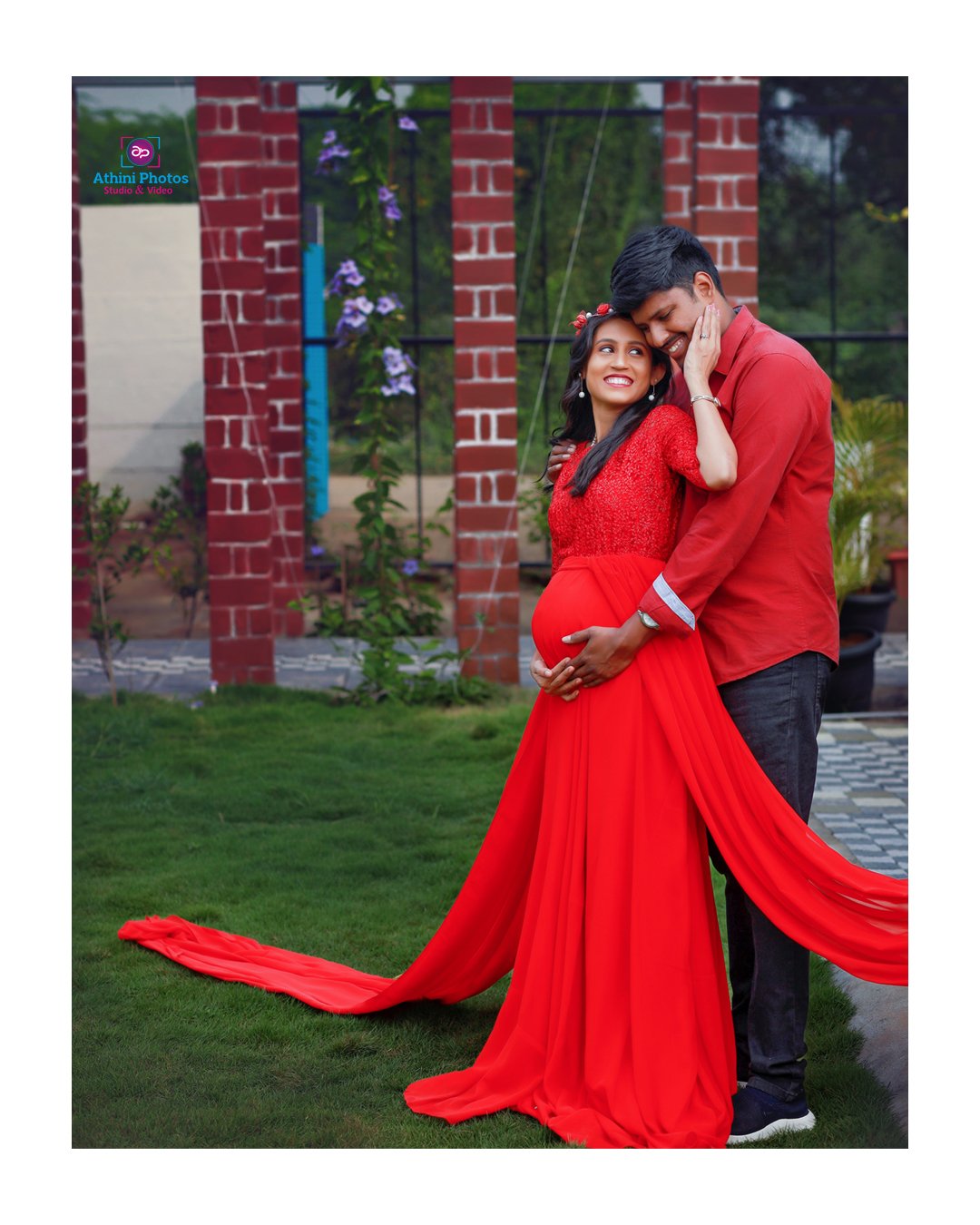 Maternity Photo Dress Ideas | Stunning Maternity Gown Photography