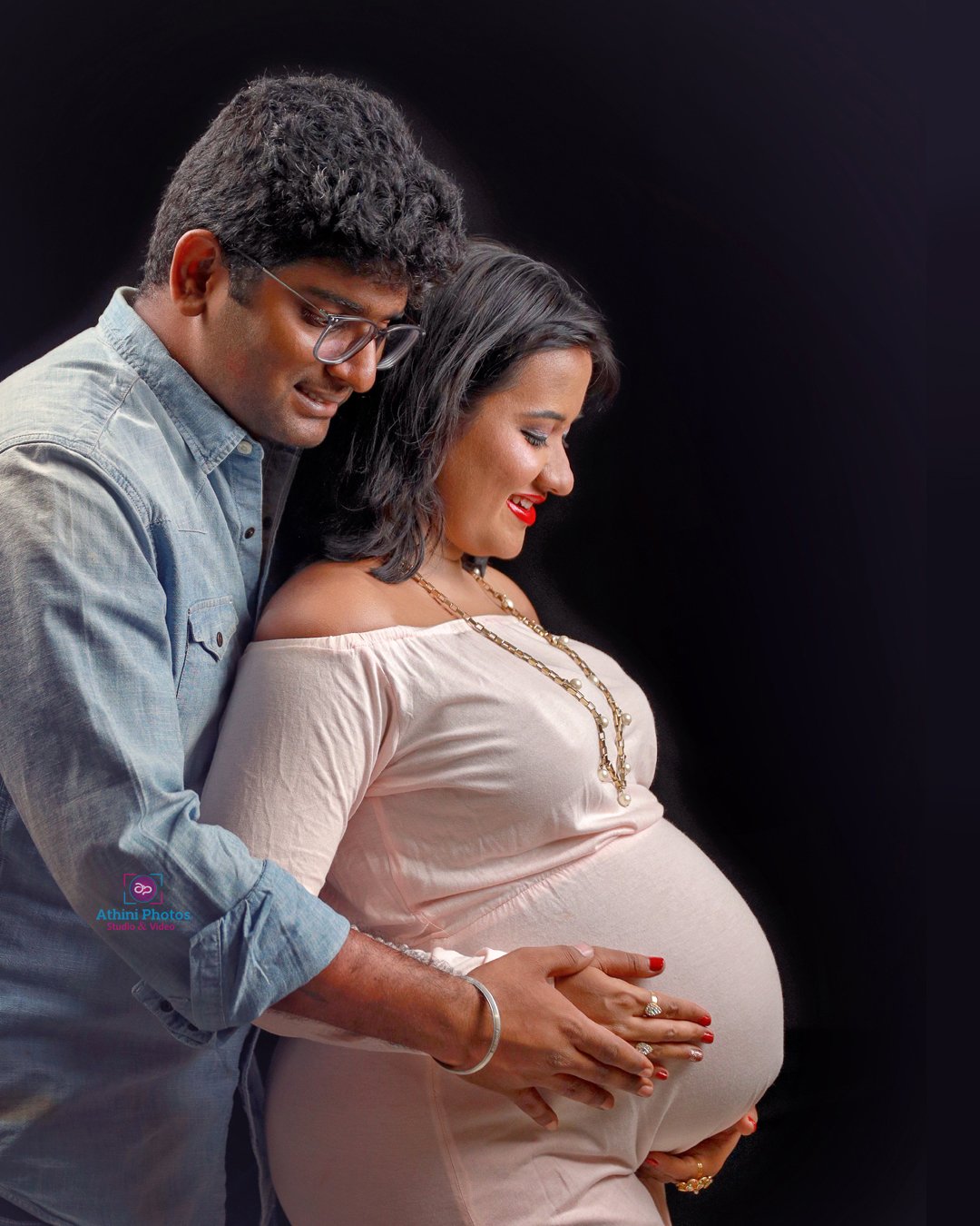 Embracing the Journey A Comprehensive Guide to Pre Pregnancy Photoshoots